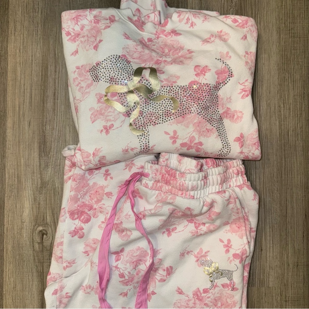 PINK Victoria's Secret love shack fancy outfit sweater sweatpants